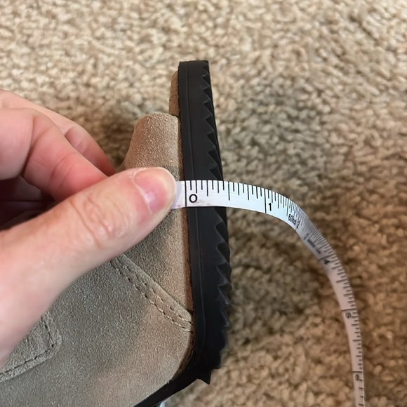 DKNY Blake Suede booties Velcro Strappy heel taupe black size 6.5 shoe sandal - Picture 11 of 12